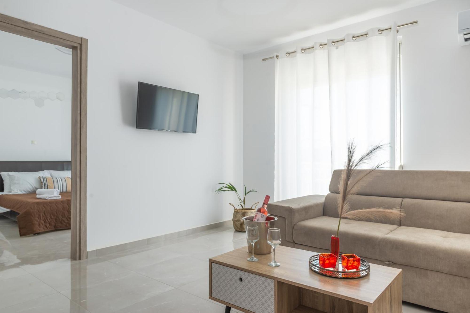 Katerina & Stefanos Family Apartments Archangelos  Exterior foto